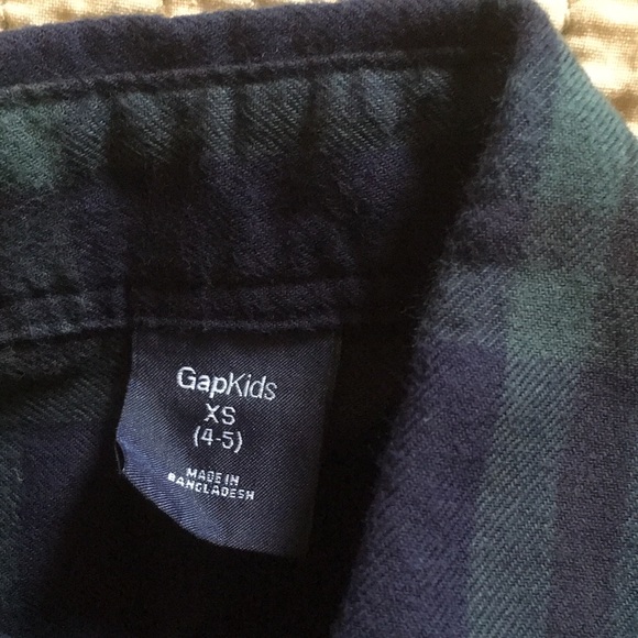 Gap boys winter colors navy and olive colors - Picture 3 of 3